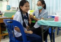 บริการฉีดวัคซีน HPV ป้องกันมะเร็งปากมดลูก (เข็มที่ 2) ให้กับนักเรียนหญิงชั้นประถมศึกษาปีที่ 5